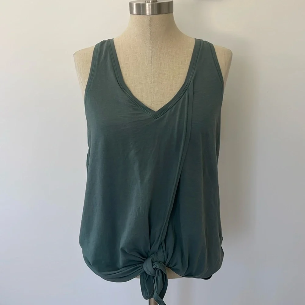 Lululemon Front Tie Racerback Tank Top size 6 - Picture 1 of 8